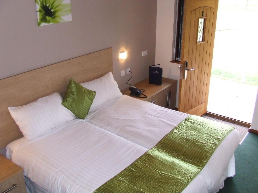 Calderfields Golf & Country Club Hotel Walsall Ruang foto