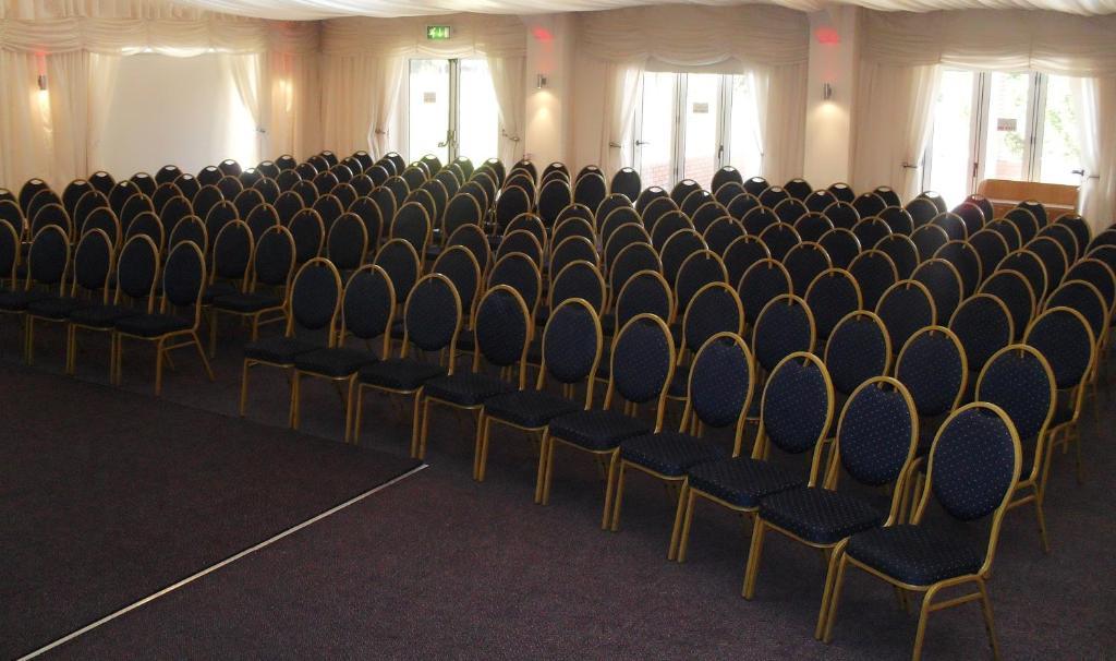 Calderfields Golf & Country Club Hotel Walsall Bagian luar foto