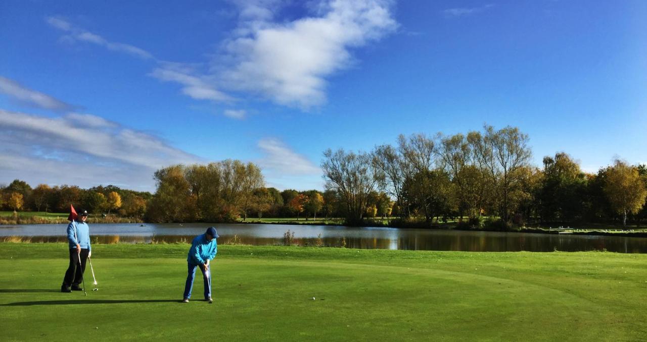 Calderfields Golf & Country Club Hotel Walsall Bagian luar foto