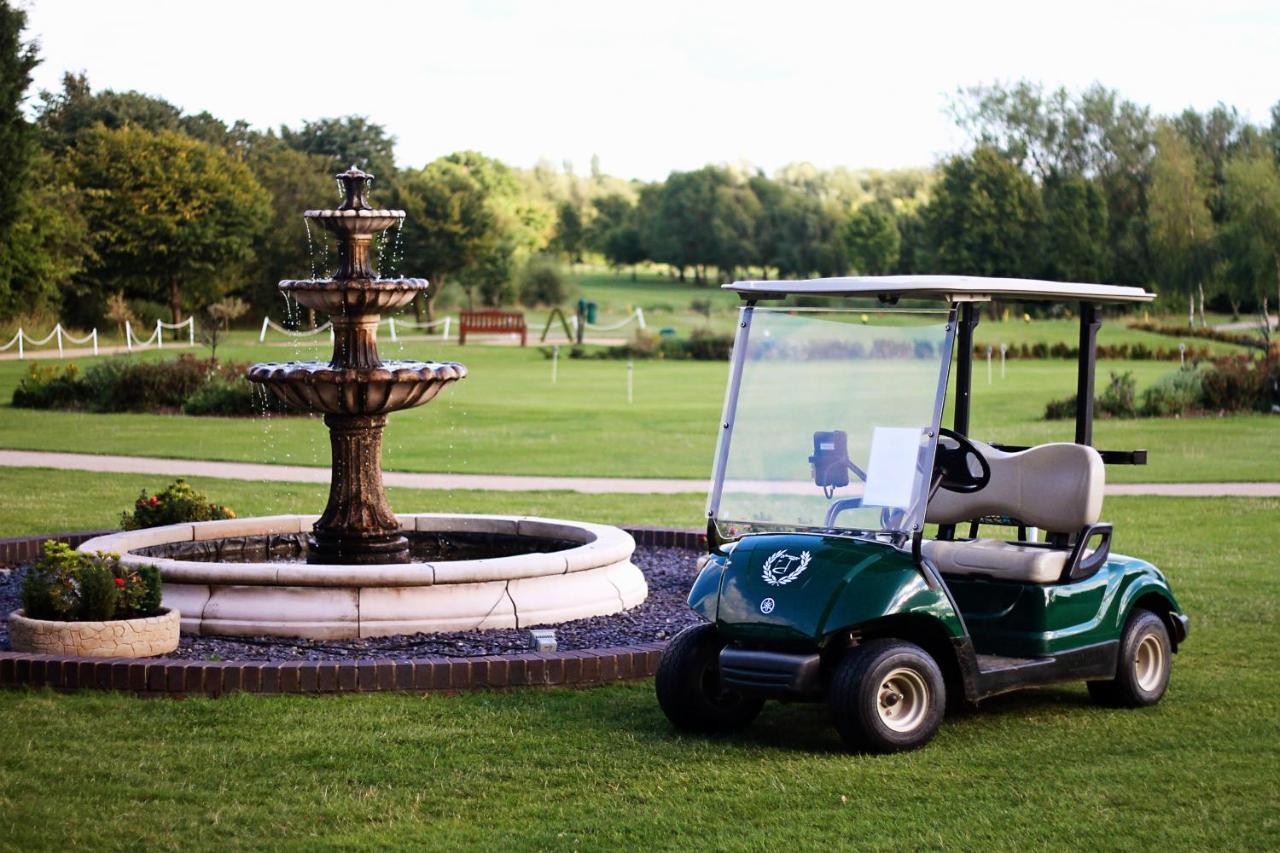 Calderfields Golf & Country Club Hotel Walsall Bagian luar foto