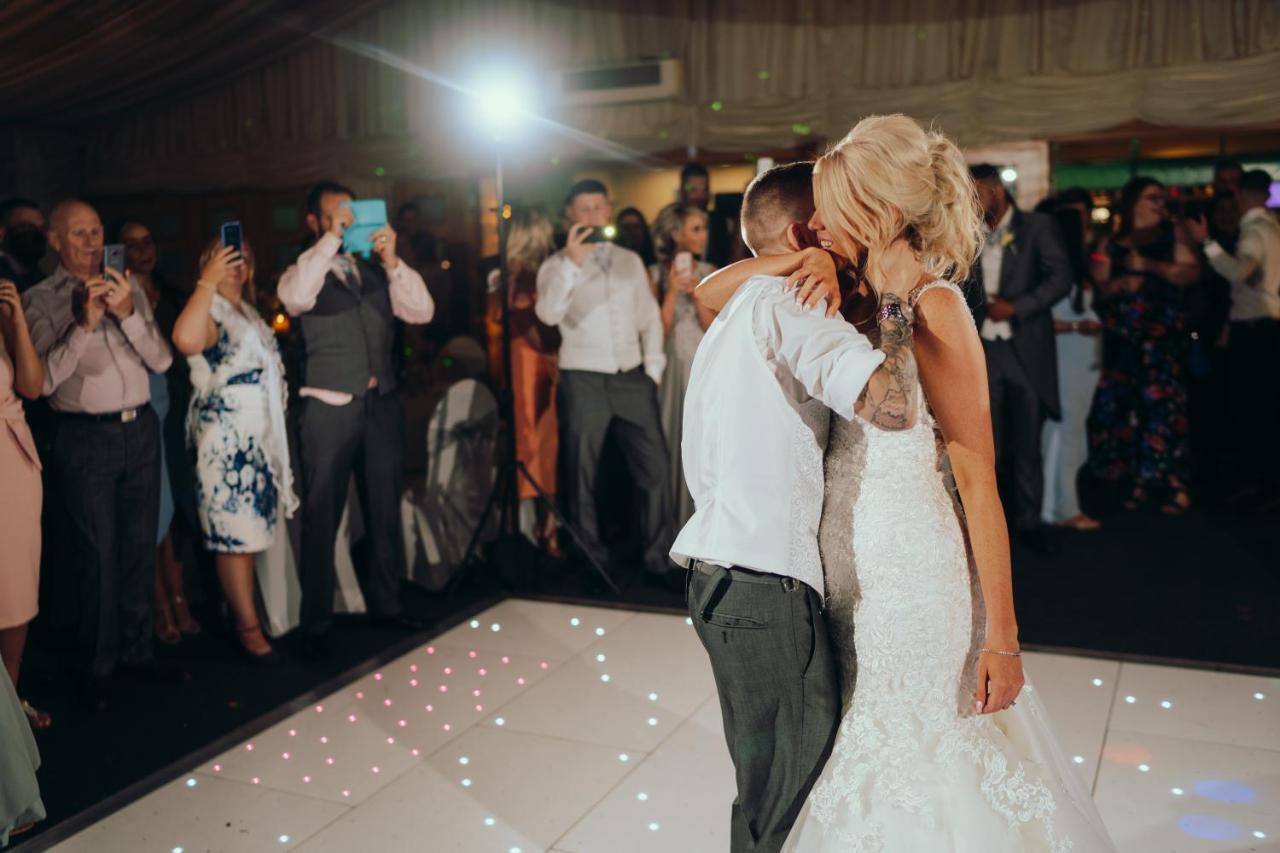 Calderfields Golf & Country Club Hotel Walsall Bagian luar foto